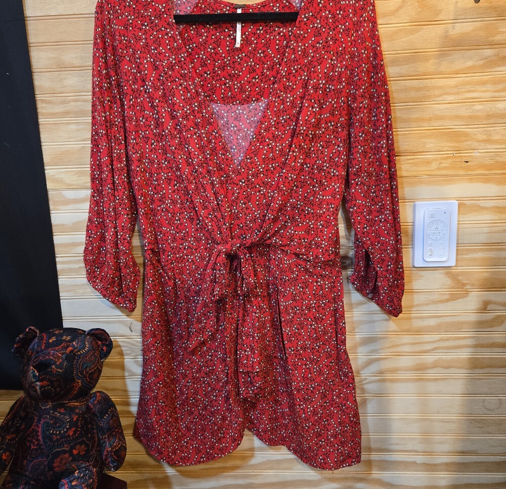 FREE PEOPLE - Picture 2 of 6
